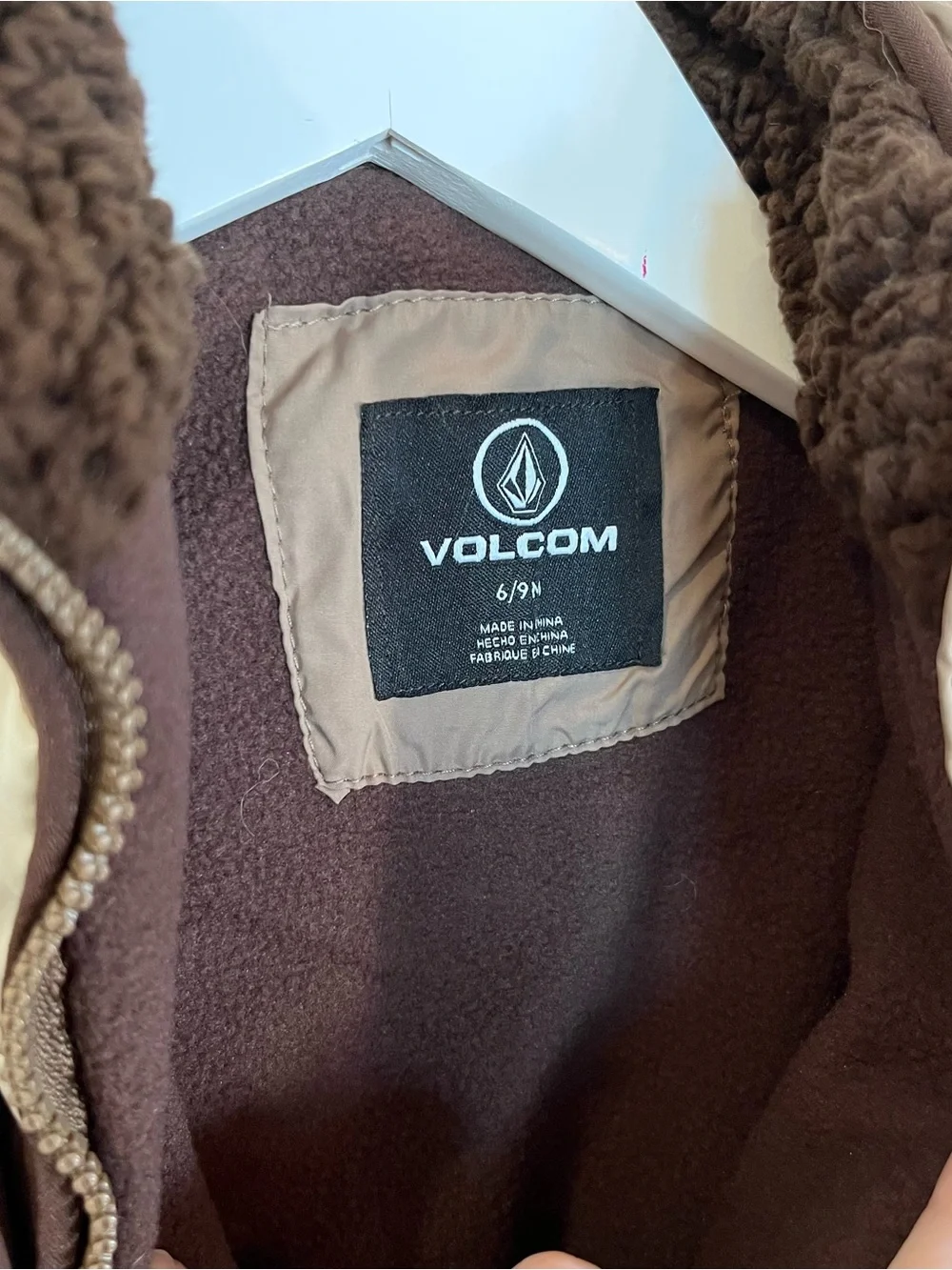 Volcom 6/9 Month Baby Boys Snowsuit Hooded Insulated Fleece Lined Chestnut